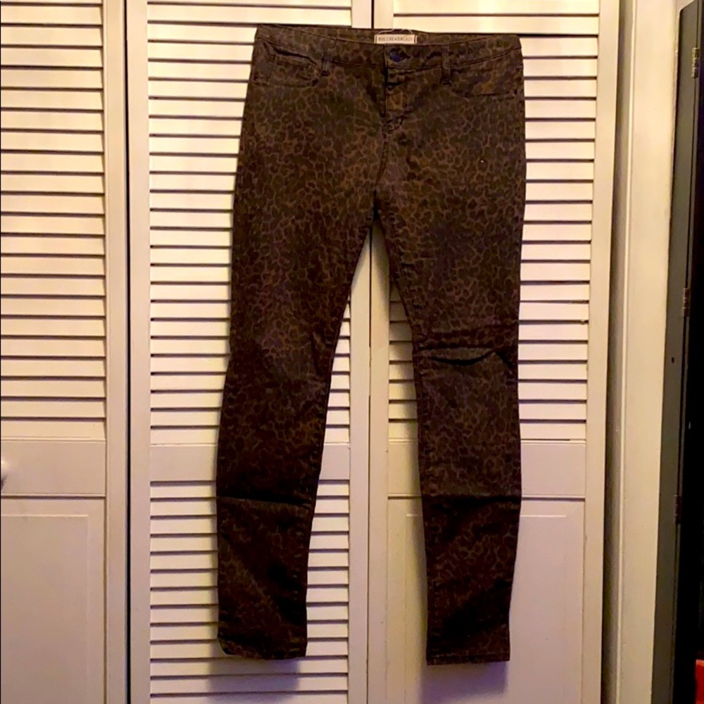 3/$15 bundle SALE Leopard print jeggings